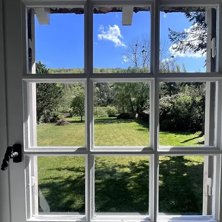 Parenthèse Au Bord De L'eure Hébergement de vacances *